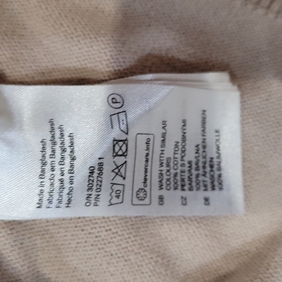 CARDIGAN: Set of two crewneck button down cotton H&M BASIC cardigans red and tan - Picture 8 of 8